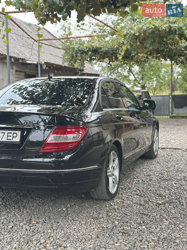 Mercedes-Benz C-Class 2007