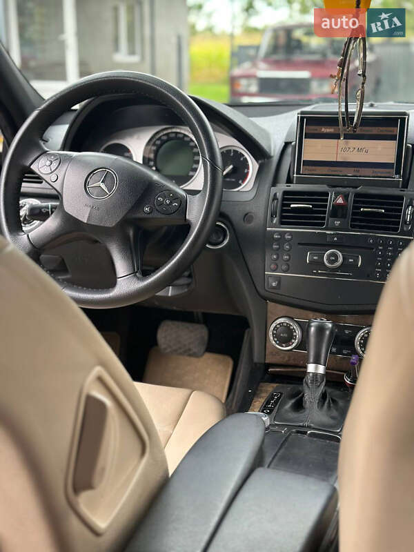 Mercedes-Benz C-Class 2007