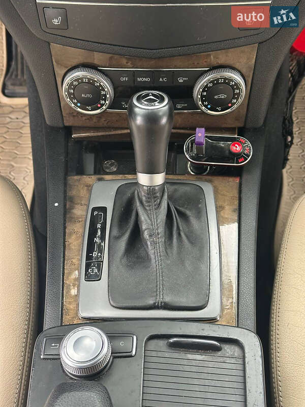 Mercedes-Benz C-Class 2007