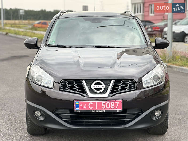 Nissan-26