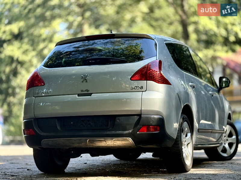 Peugeot 3008 2012
