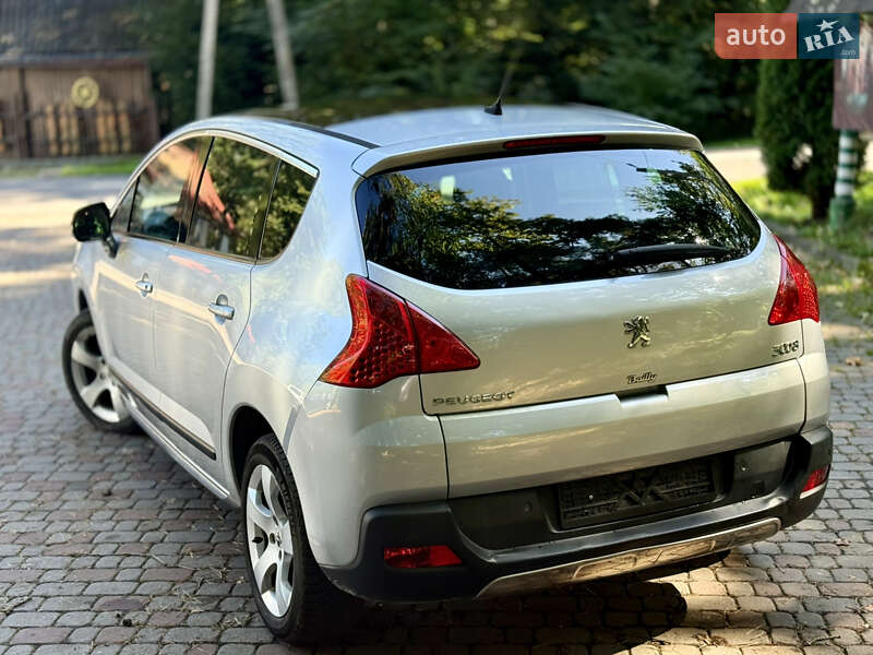 Peugeot 3008 2012