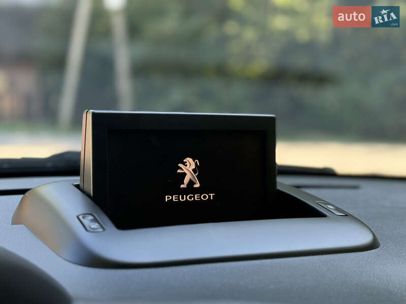 Peugeot 3008 2012