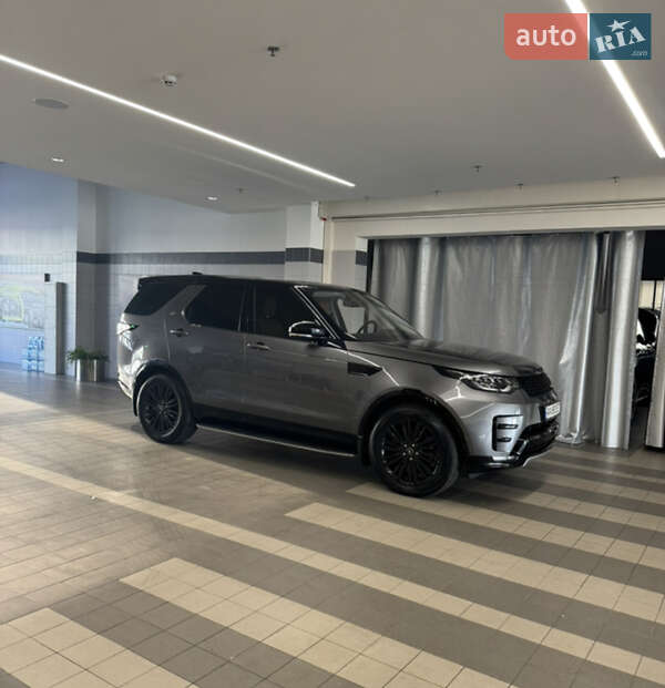 Land Rover Discovery 2018
