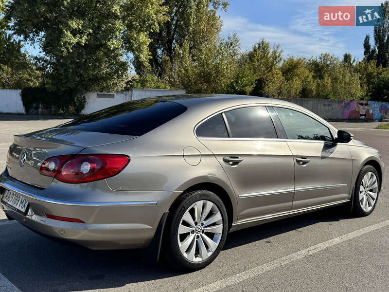 Volkswagen CC / Passat CC 2011