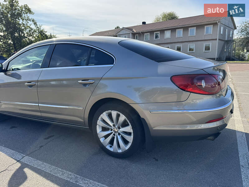 Volkswagen CC / Passat CC 2011