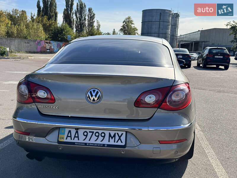 Volkswagen CC / Passat CC 2011