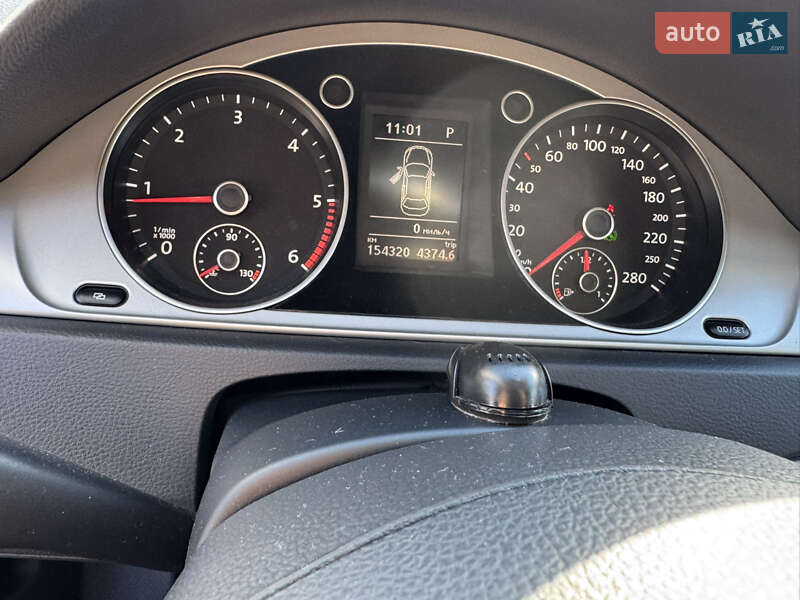 Volkswagen CC / Passat CC 2011