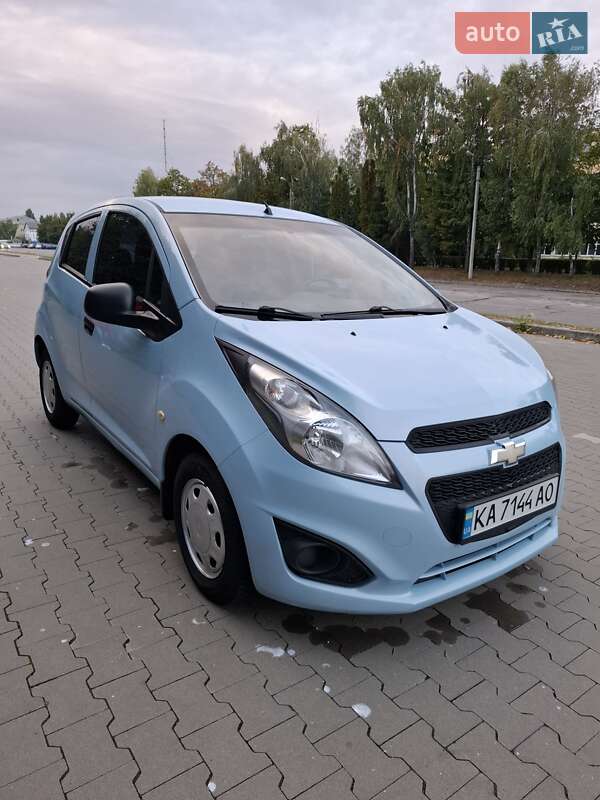Chevrolet Spark 2015