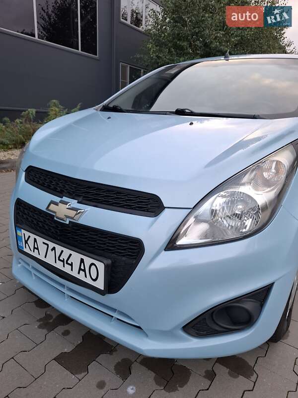 Chevrolet Spark 2015
