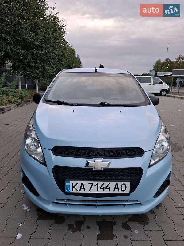 Chevrolet Spark 2015