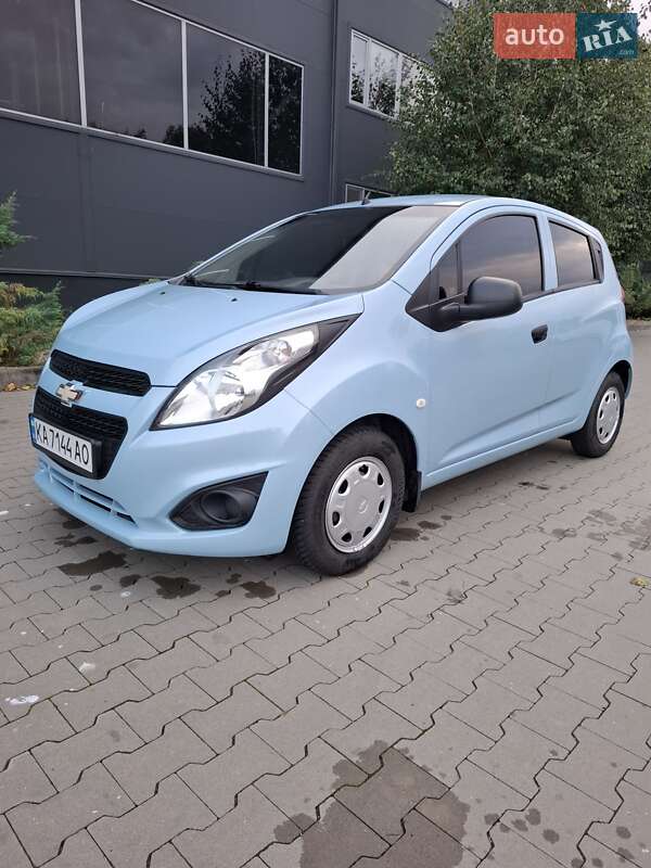 Chevrolet Spark 2015