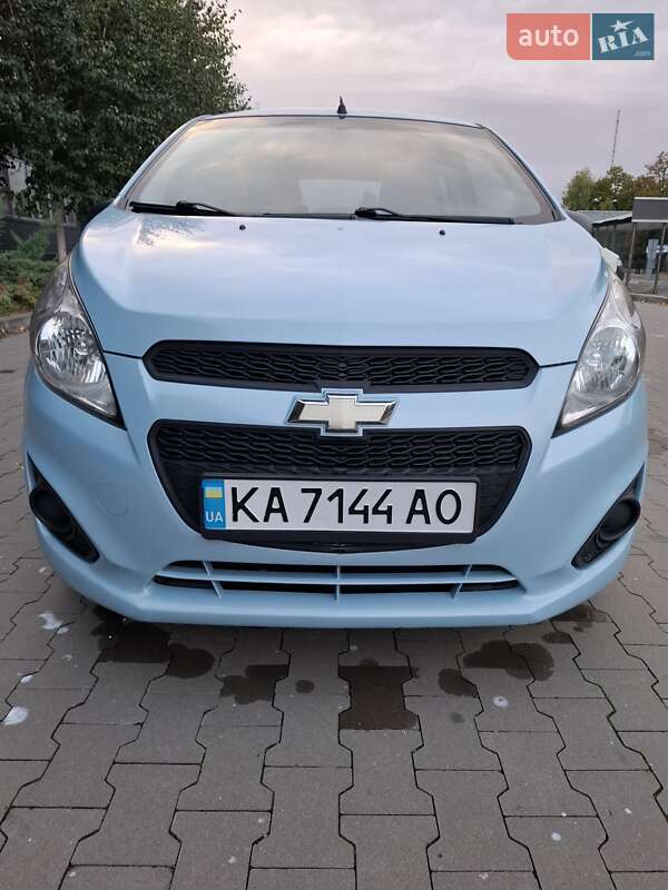 Chevrolet Spark 2015