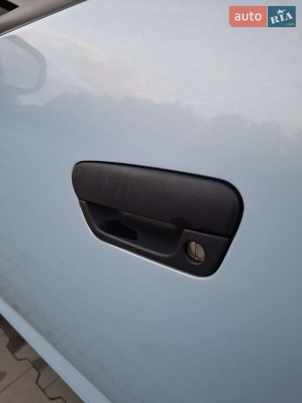 Chevrolet Spark 2015