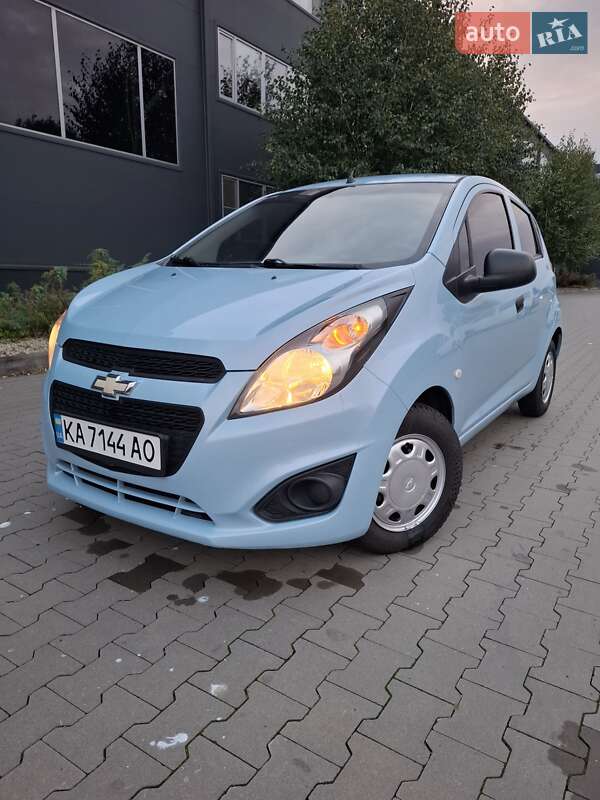 Chevrolet Spark 2015
