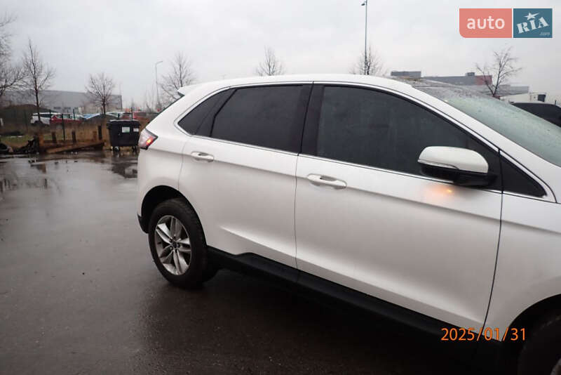 Ford Edge 2016