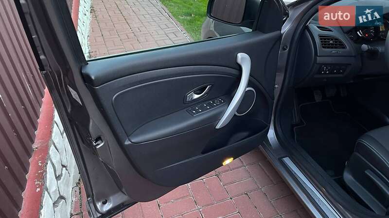 Renault Fluence 2011