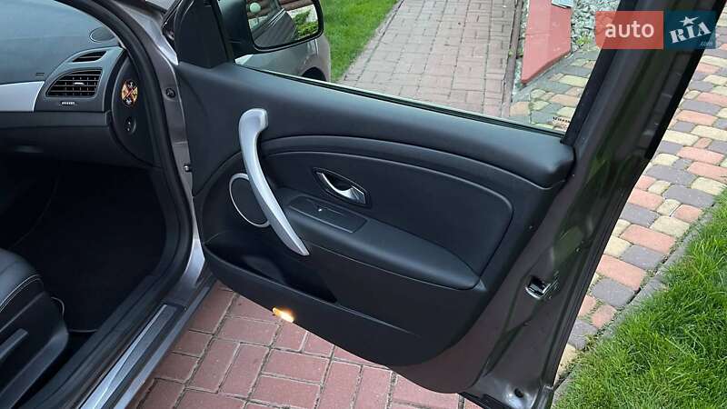 Renault Fluence 2011