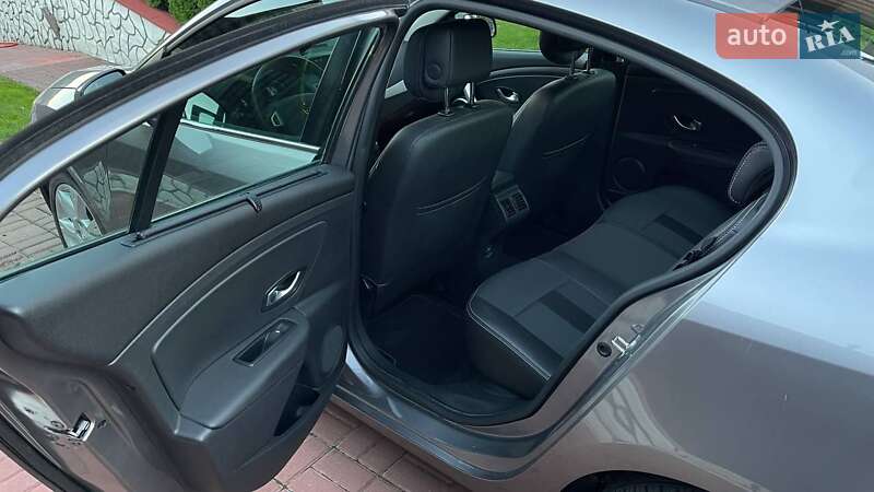 Renault Fluence 2011