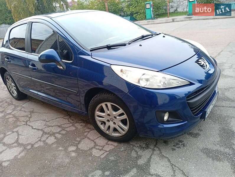Peugeot 207 2010