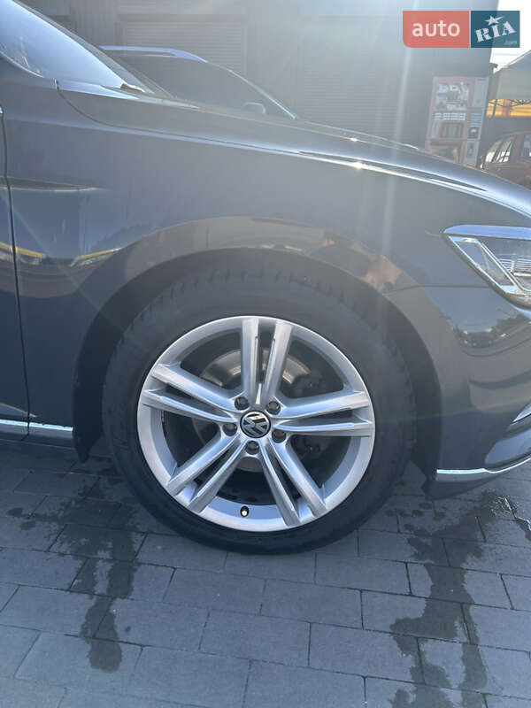 Volkswagen Passat 2015