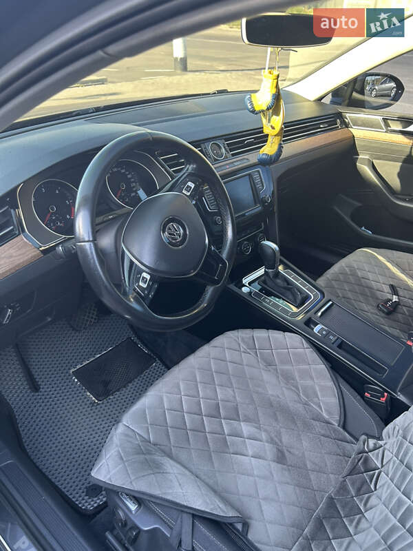 Volkswagen Passat 2015