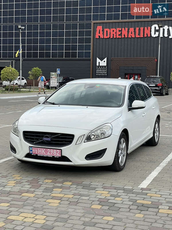 Volvo V60 2012