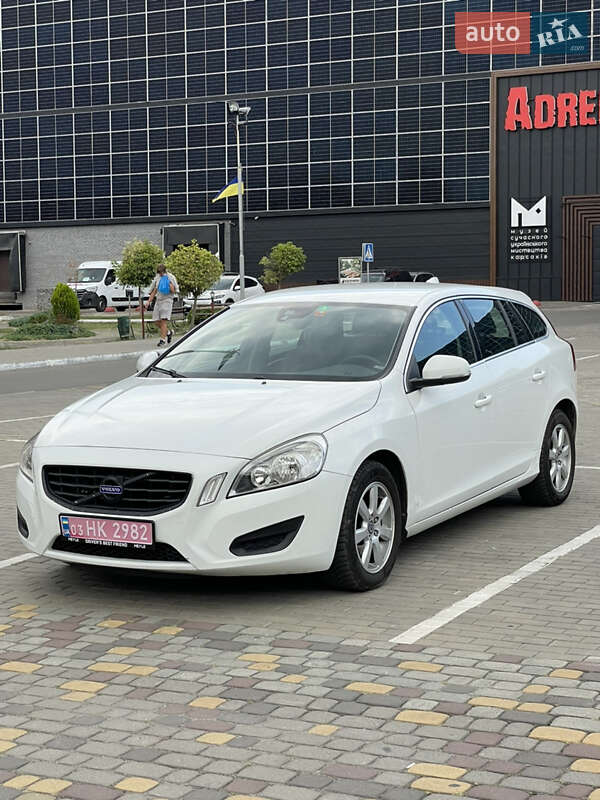 Volvo V60 2012