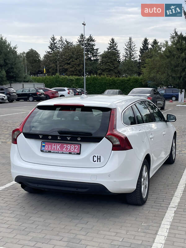Volvo V60 2012
