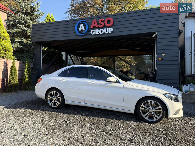 Mercedes-Benz C-Class 2015