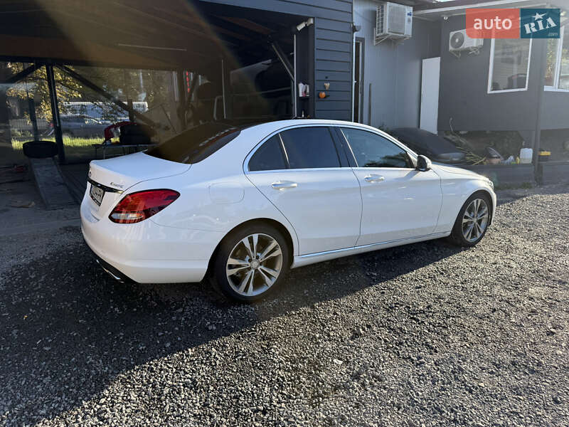 Mercedes-Benz C-Class 2015