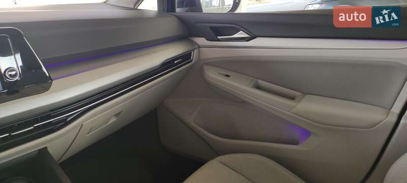 Volkswagen Golf 2020