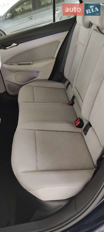 Volkswagen Golf 2020