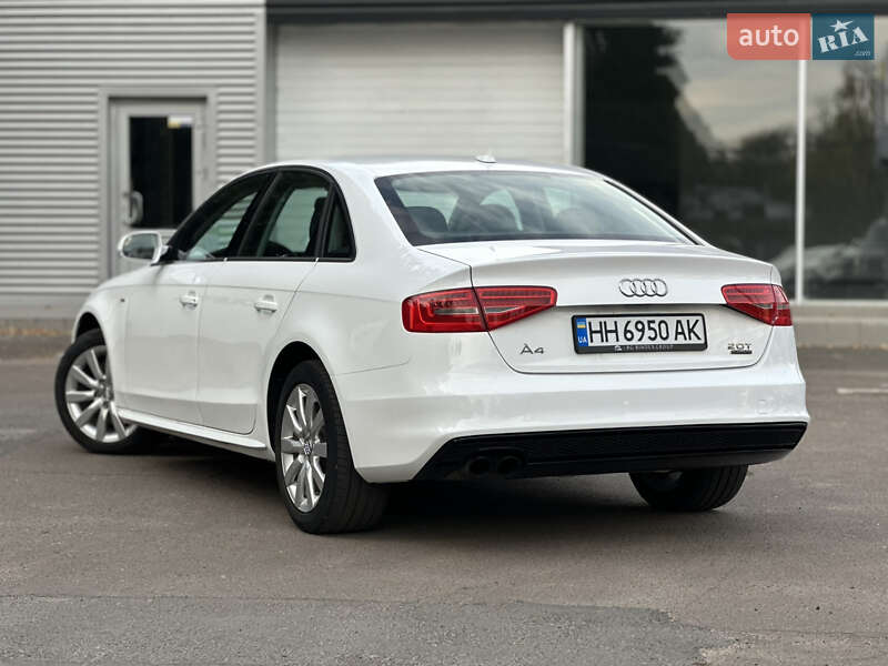 Audi A4 2014