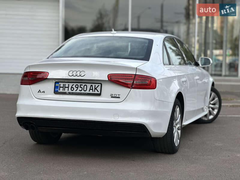 Audi A4 2014