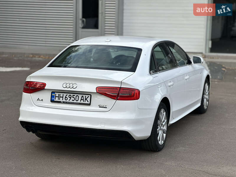 Audi A4 2014