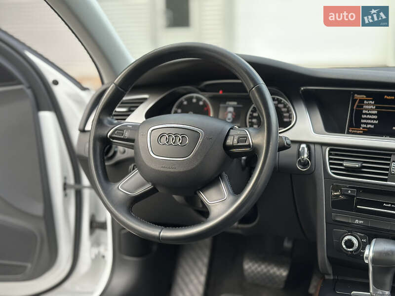 Audi A4 2014