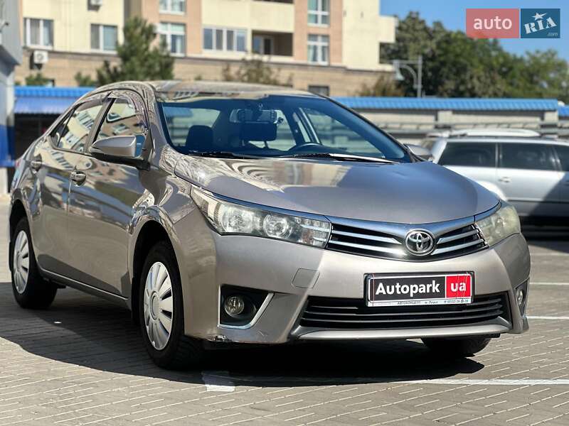 Toyota Corolla 2013
