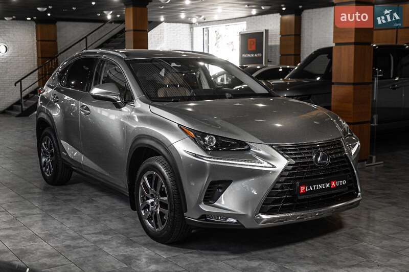 Lexus-25