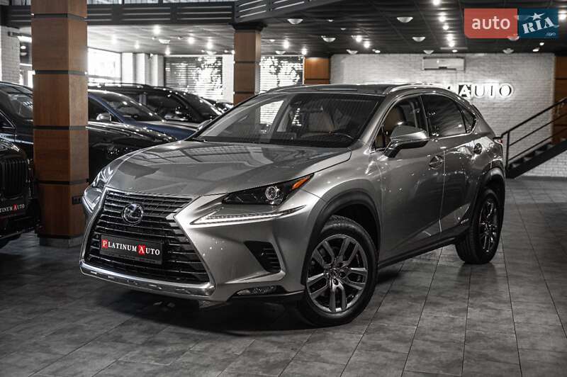 Lexus-17