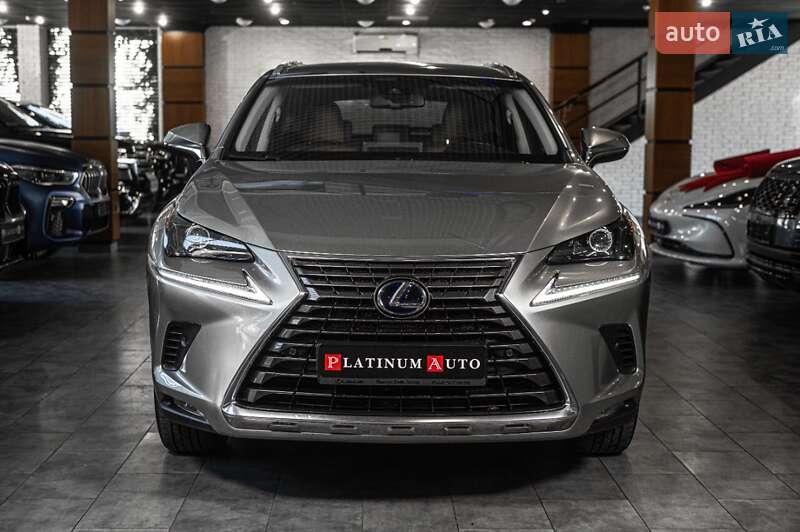 Lexus-24