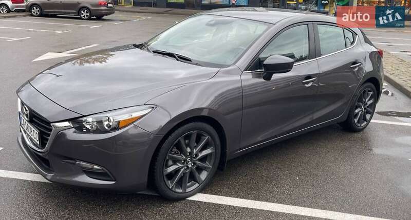 Mazda 3 2018