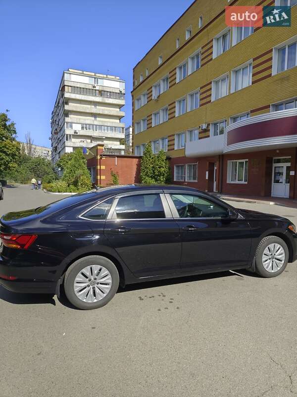 Volkswagen Jetta 2018