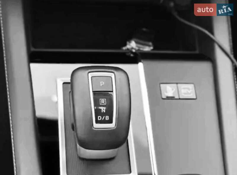 Mitsubishi Outlander 2024