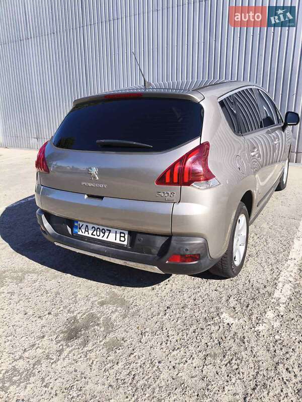 Peugeot 3008 2015