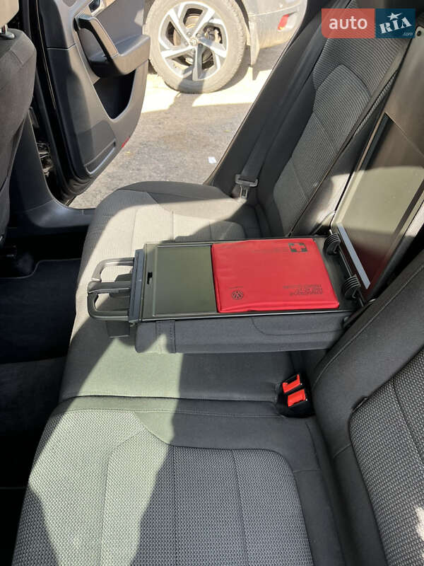 Volkswagen Passat 2011