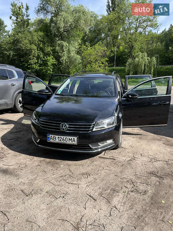 Volkswagen Passat 2011