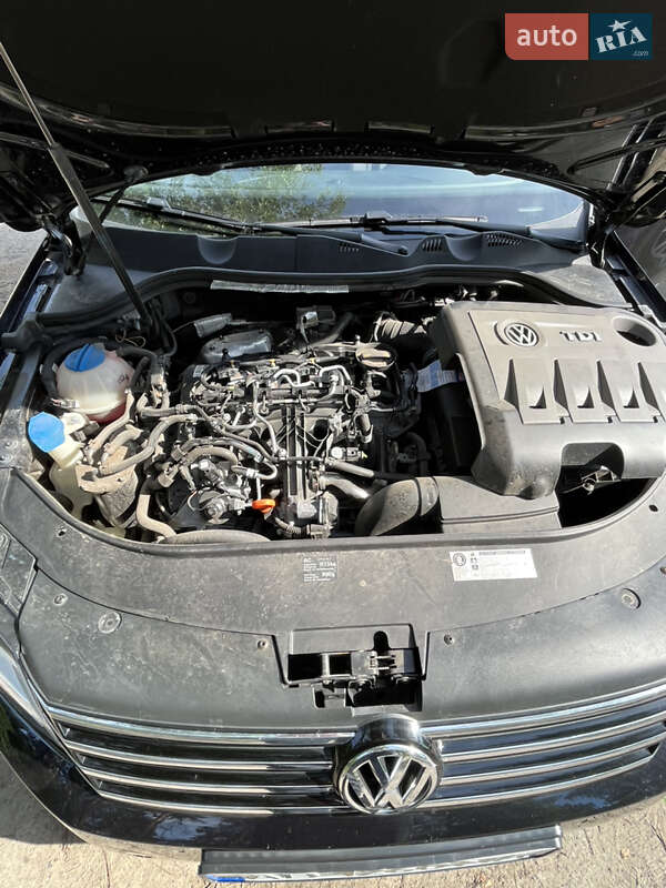 Volkswagen Passat 2011