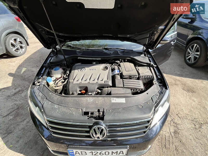 Volkswagen Passat 2011