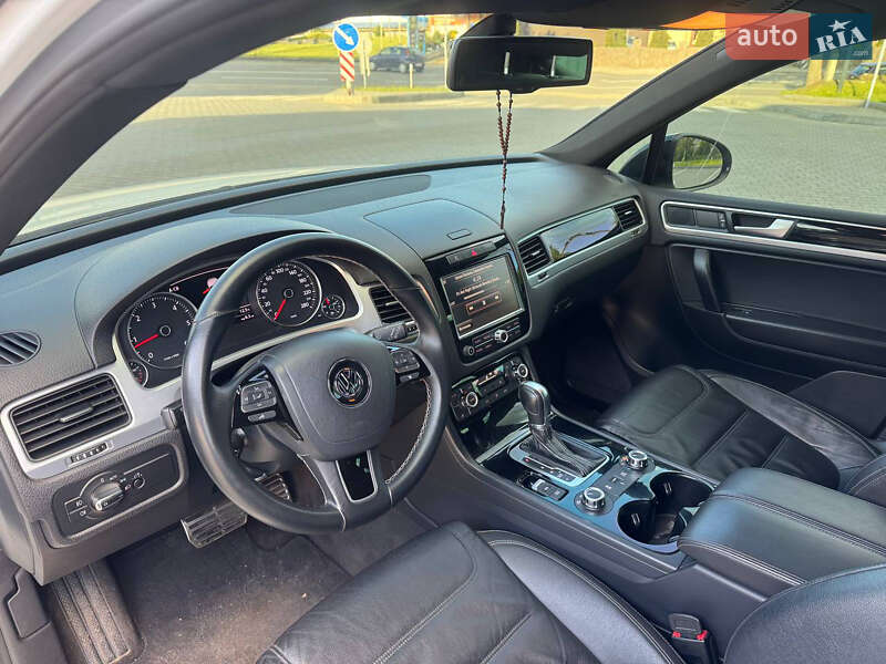 Volkswagen Touareg 2014